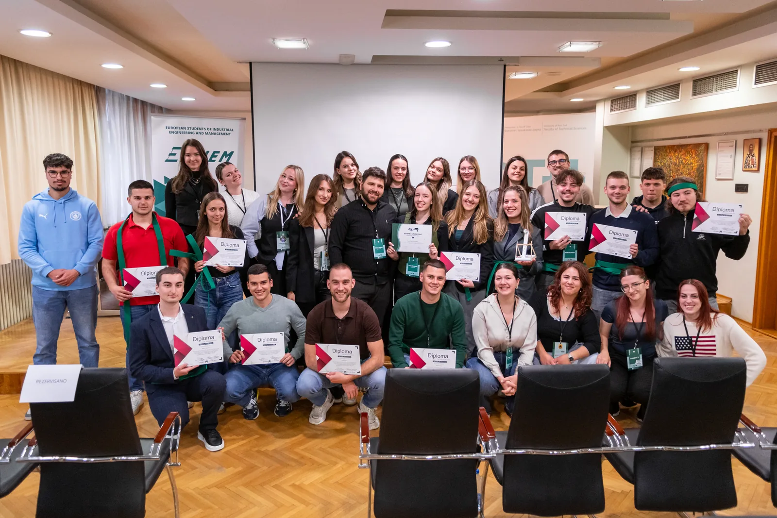 Organizacioni tim projekta